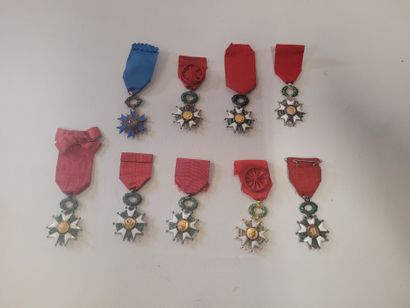 Lot de 9 médailles ordre national du mérite...