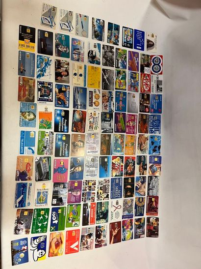 un lot de 265 cartes téléphoniques de 1990...