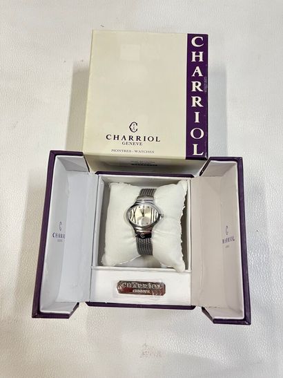 CHARRIOL (Genève) Montre à quartz de dame...