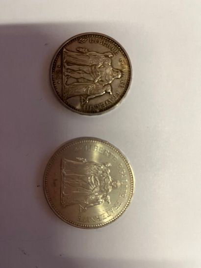 2 pièces argent une de 50 francs de 1976...