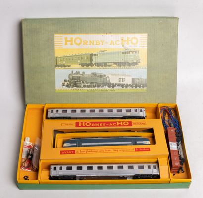 HORNBY. Train AC 