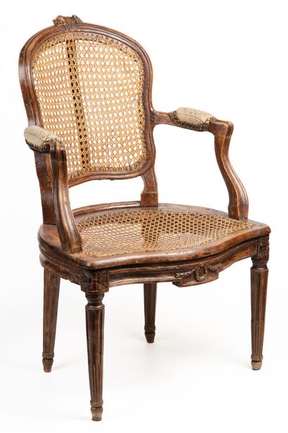 Fauteuil de bureau cané d'époque Louis XVI...