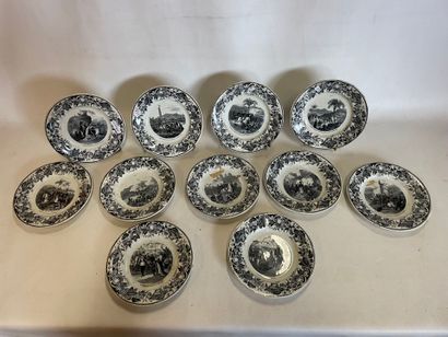 Lot de 11 assiettes Creil et Montereau à...