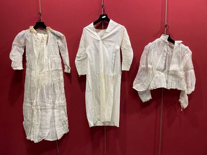 Lot de 9 sorties de nuits ou sous robe de...