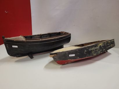 Lot de deux coques de bateaux en bois 60x21...