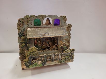 Diorama en bois et papier représentant un...