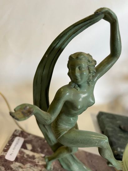 Lampe vers les années 30 