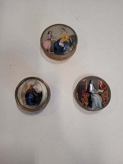Lot de 3 boites à confiserie en carton avec...