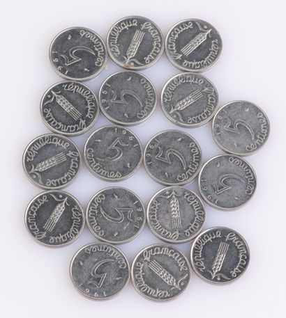 17 Pièces de 5 centimes de 1961