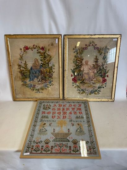 Lot de 3 broderies dont un abécédaire 60x40...