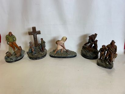 Lot de 5 bords de mer en terre cuite de divers...