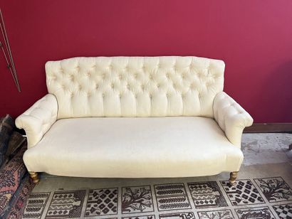 Banquette en tissu blanc de style napoléon...