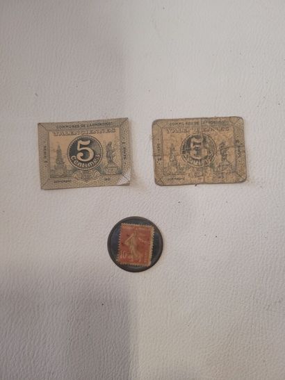 lot comprenant un timbre de 10 c rouge semeuse(banque...