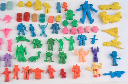 GOLDORAK. A set of 8 new figurines, 2004....