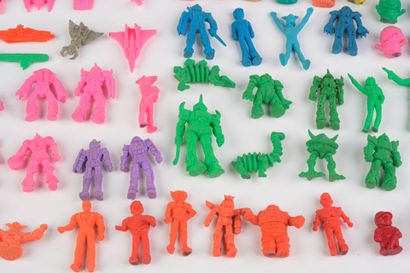GOLDORAK. A set of 8 new figurines, 2004....