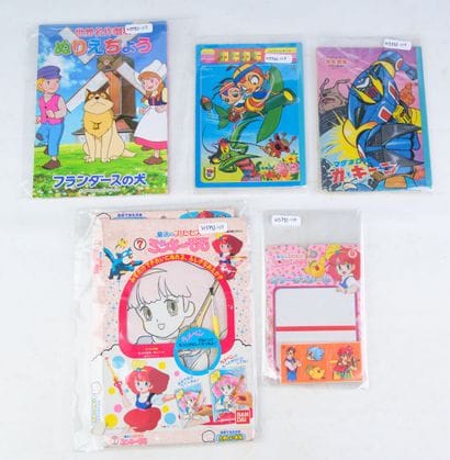 a set of 3 Japanese coloring books on Le...