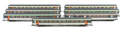 LS MODELS. A set of 6 SNCF cars, including...