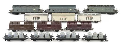 HORNBY ACHO MECCANO. A set of 13 assorted...