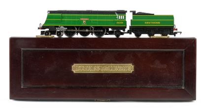 HORNBY. Steam locomotive with tender, Exeter...