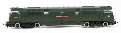 HORNBY. R319 Locomotive, D1035 “Western Yeoman,”...