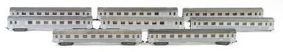 HORNBY. A set of 8 stainless-steel SNCF cars,...