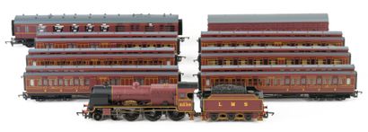 HORNBY. LMS train set consisting of 6 passenger...