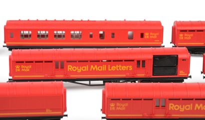 HORNBY. A set of 8 