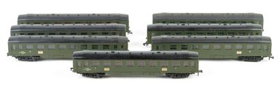 HORNBY ACHO MECCANO. A set of 7 SNCF Paris-Lille...