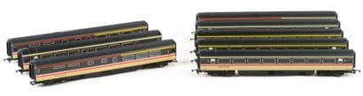 HORNBY. A set of 8 intercity cars, without...