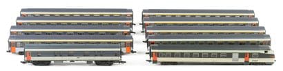 ROCO and LIMA. A set of 8 cars, one motor...