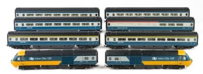 HORNBY. 125 Inter-City train set consisting...