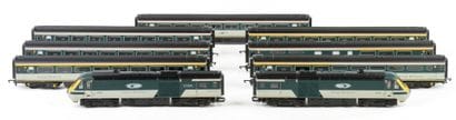 HORNBY. A green, white, and gray Great Western...