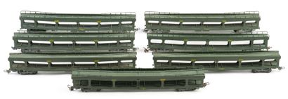 HORNBY ACHO/ MECCANO / TRI-ANG. A set of...