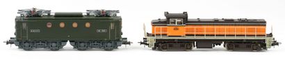 ROCO. A set of two SNCF BB 63792 and BB-8185...