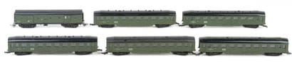 HORNBY. A set of 5 Forestier cars and 1 freight...