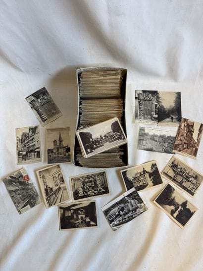 LISIEUX, fort lot de 851 cartes sur Lisieux...