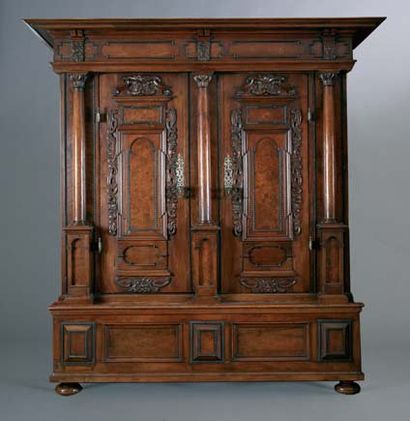 Armoire à 3 colonnes en bois ciré, ronce...