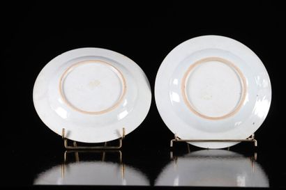 China set of 2 small 18th century plates...