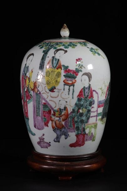 China covered vase with 19th century character...