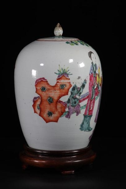 China covered vase with 19th century character...