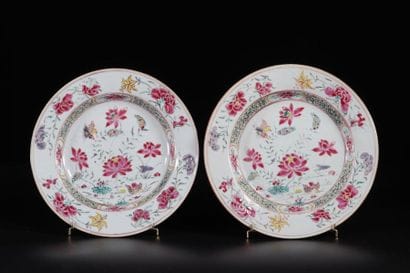 China pair of famille rose porcelain plates...