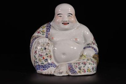 China Large famille rose porcelain Buddha...