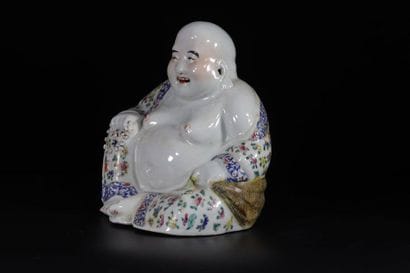 China Large famille rose porcelain Buddha...