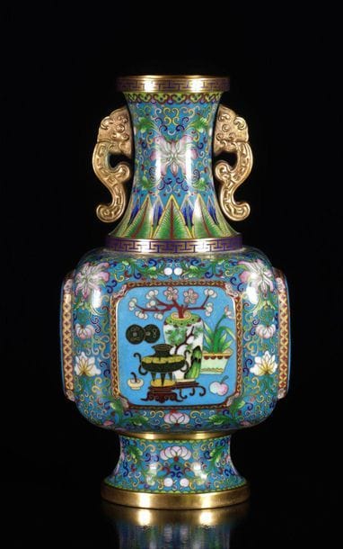 China Very fine cloisonne bronze vase decorated...