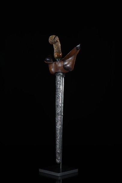Asia knife (Kriss) finely carved ivory handle...