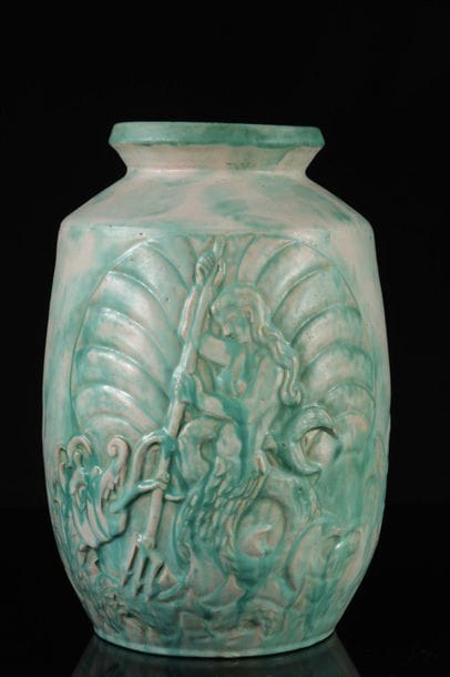 ART-DECO, porcelain vase with figurative...