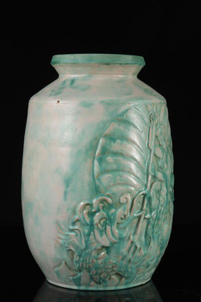 ART-DECO, porcelain vase with figurative...