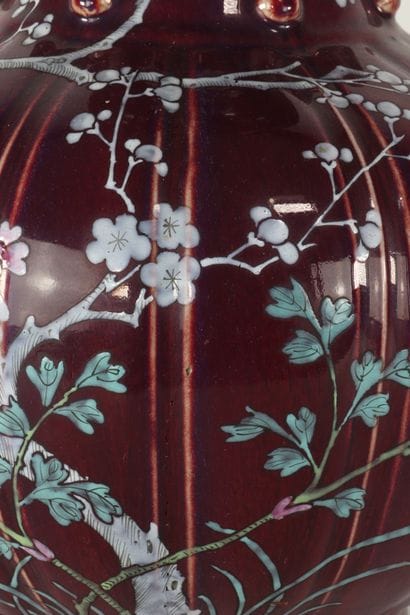 Grand vase flambé en porcelaine de chine...