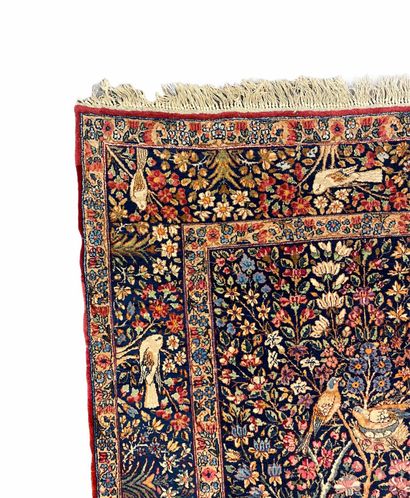 Tapis KIRMAN-RAVER (Perse) décor de vaches...