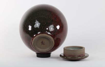 CHARLES HAIR, France, XXe, Vase couvert en...